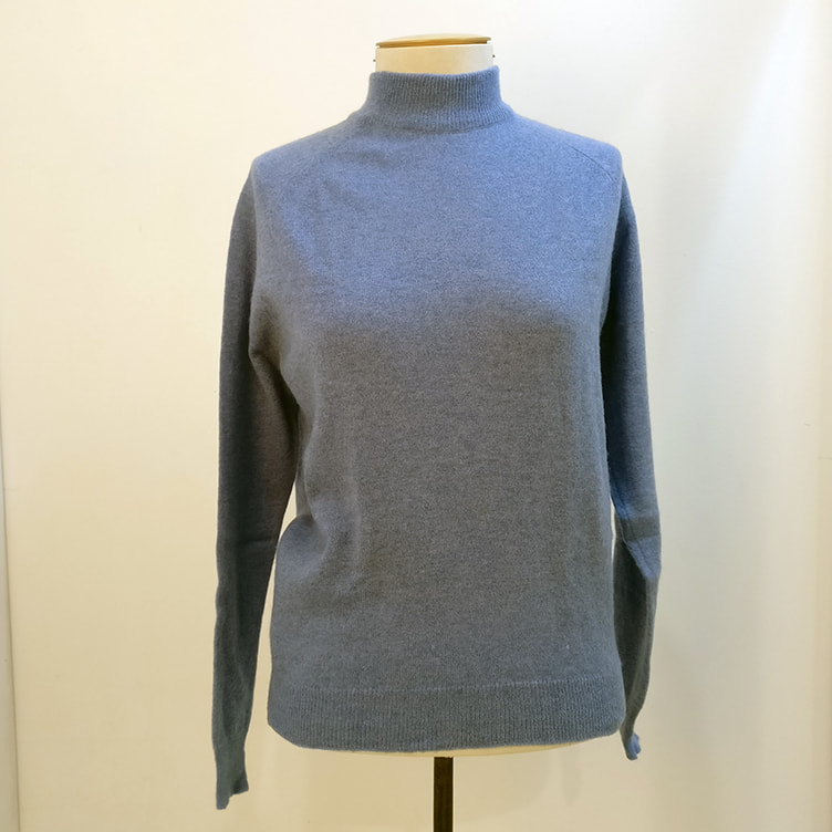 Edinburgh Woollen Mill knit top, size 38, $90 NZD