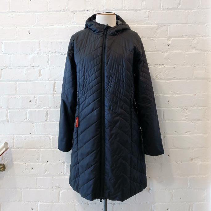 Long cotton-lined puffer coat with hood and merino insulation. Looks unused!