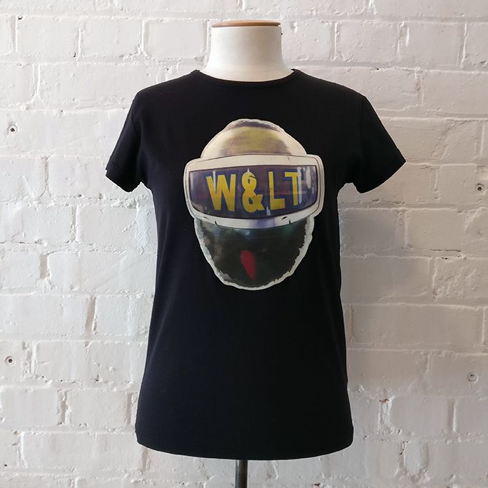 Tee-shirt with lenticular graphic.