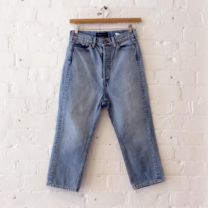 3/4 cropped jean with drop crotch.
