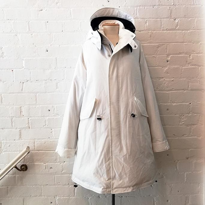 Winter white puffer coat with detachable hood, fully lined.