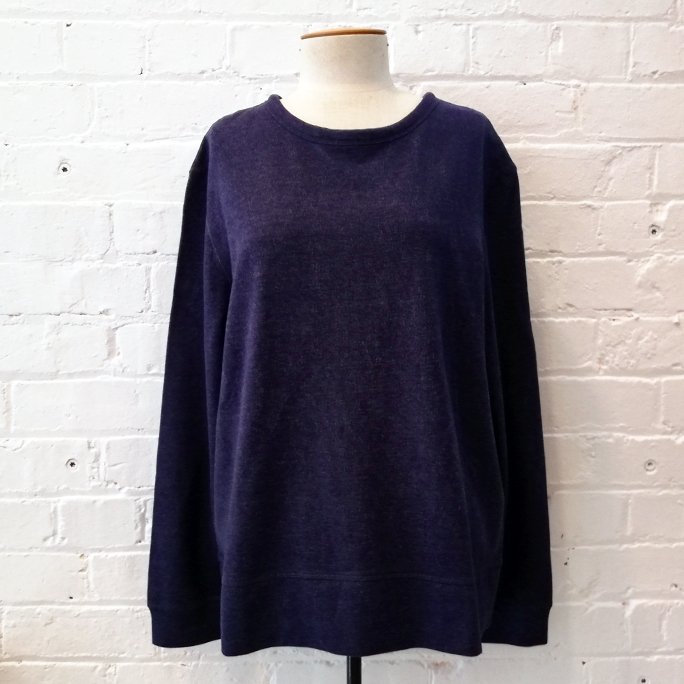 Oversize organic french terry sweater.