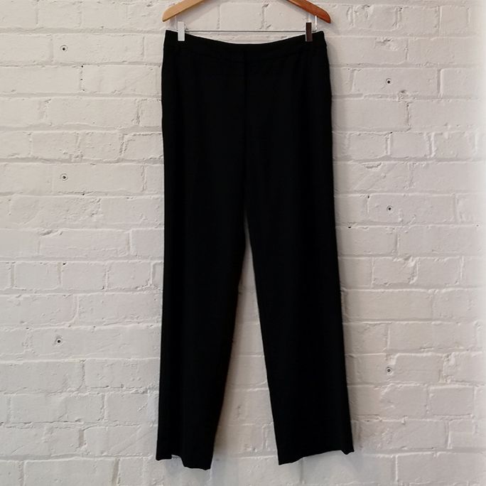 Flat front wool trouser.