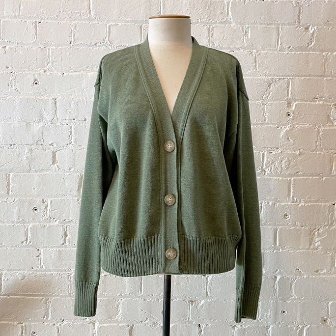 Heavy cotton knit cardigan.
