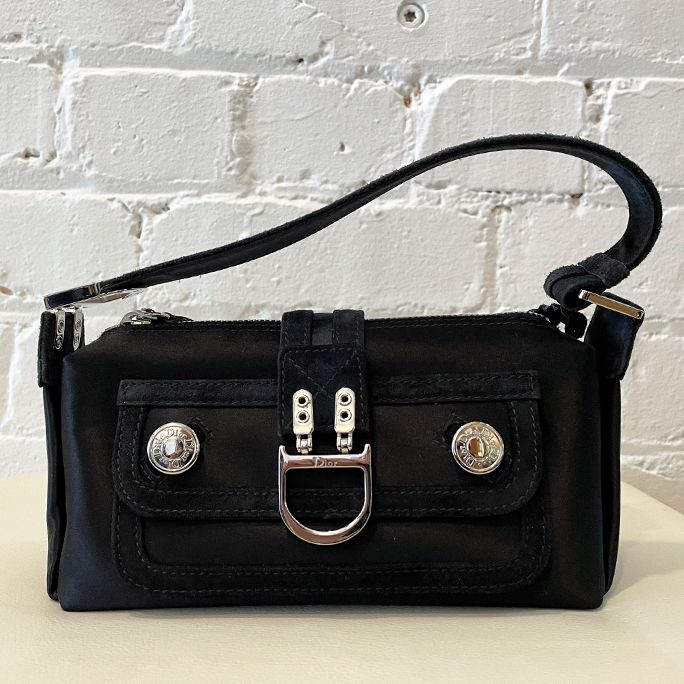 Vintage mini bag.