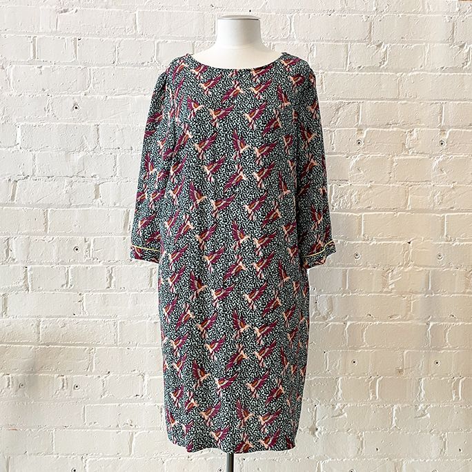 3/4 sleeve tunic dress with pockets.